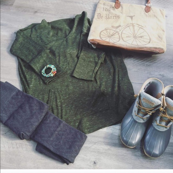 Mittoshop Olive Pullover Hoodie NWOT - Picture 1 of 5